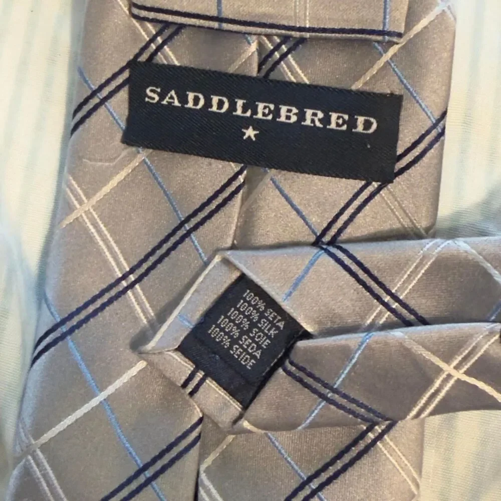 Saddlebred grey silk tie #silk #tie
